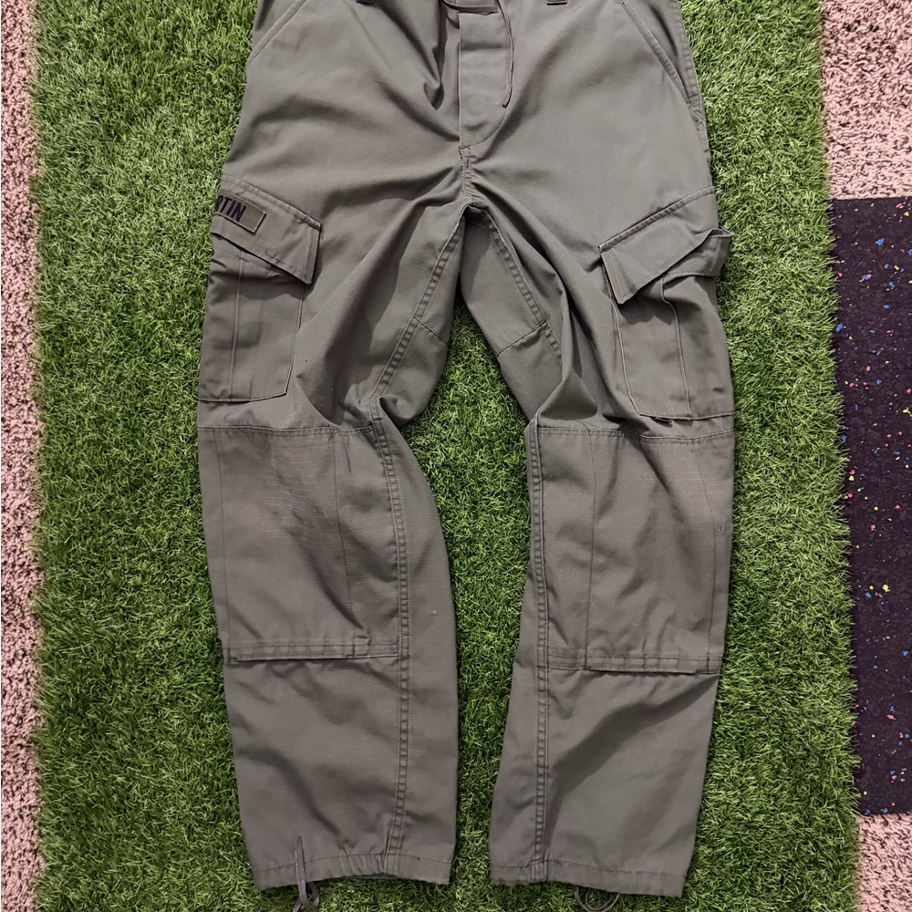 Men's Military Green Cargo Pants Size Medium